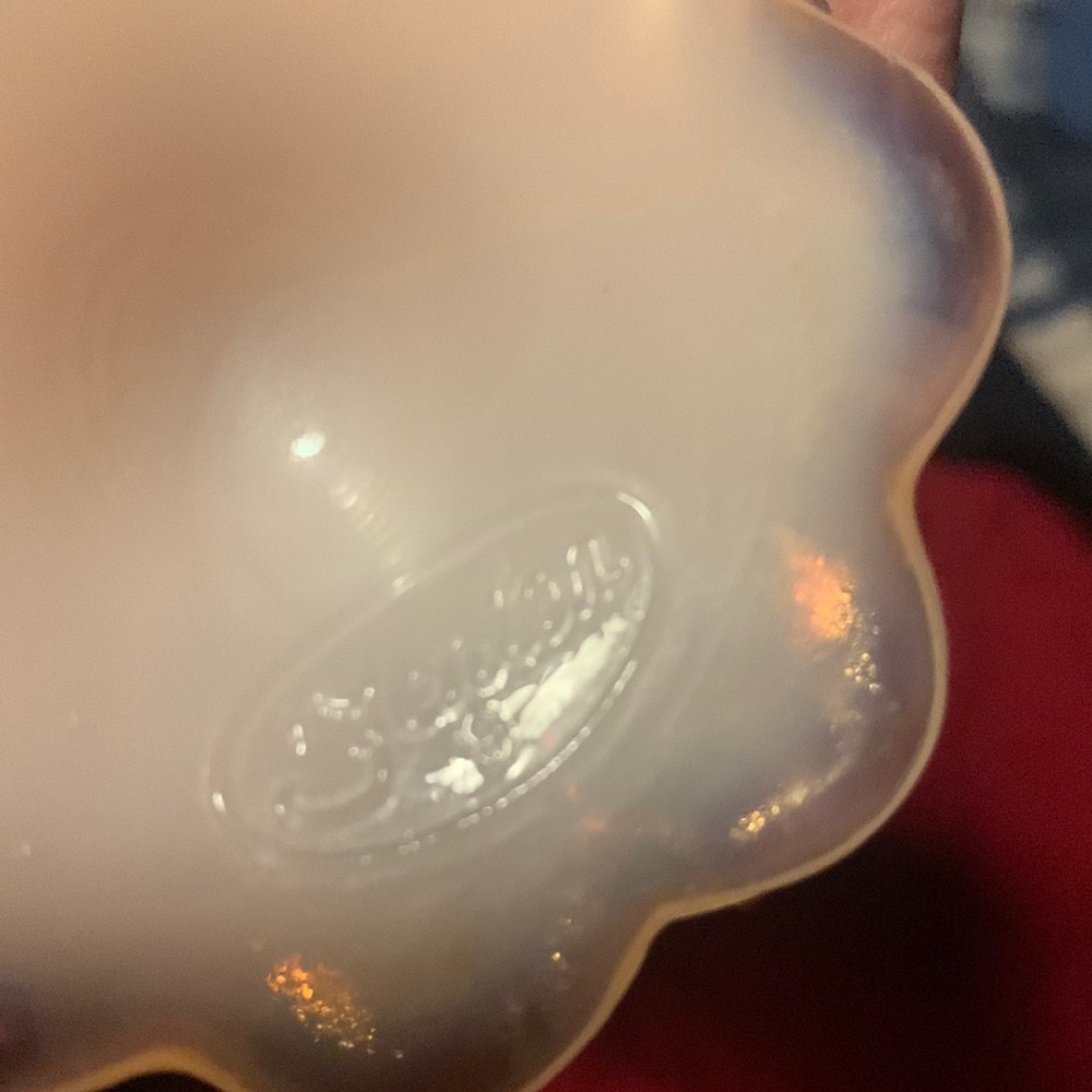 32 year old iridescent pink Fenton glass bud vase. Fenton stamp on bottom.